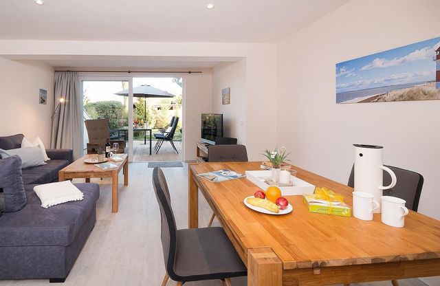 Ferienwohnung in Gr&ouml;mitz - D1 - Haus D&uuml;nenpark K&ouml;nigsberger Allee 12 - FERIENDOMIZIL HOLLICH - Bild 2