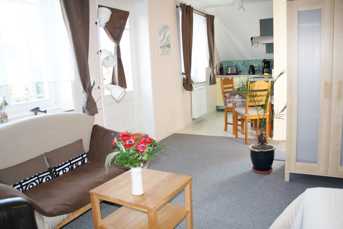 Ferienwohnung in Ostseebad Nienhagen - Ferienwohnung Poschmann - Sitzecke K&uuml;che