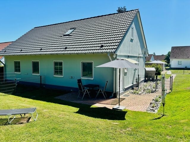 Ferienwohnung in L&uuml;tow - Ferienwohnung Usedom Familie Stopp Apartment 23a (hundefreundlich eingez&auml;unt) - Bild 2