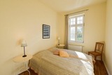 Ferienwohnung in Neuenkirchen (R&uuml;gen) - Gutshaus Grubnow Ferienwohnung 4 mit Hund am Wasser Sauna und WLAN incl. - Bild 6